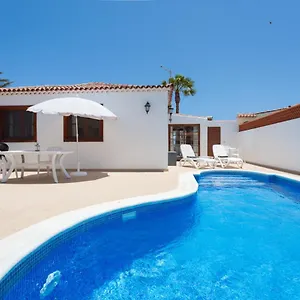 https://sunny-amarilla-golf-villa.in-canary-islands.com